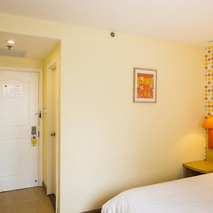 Twin Room A